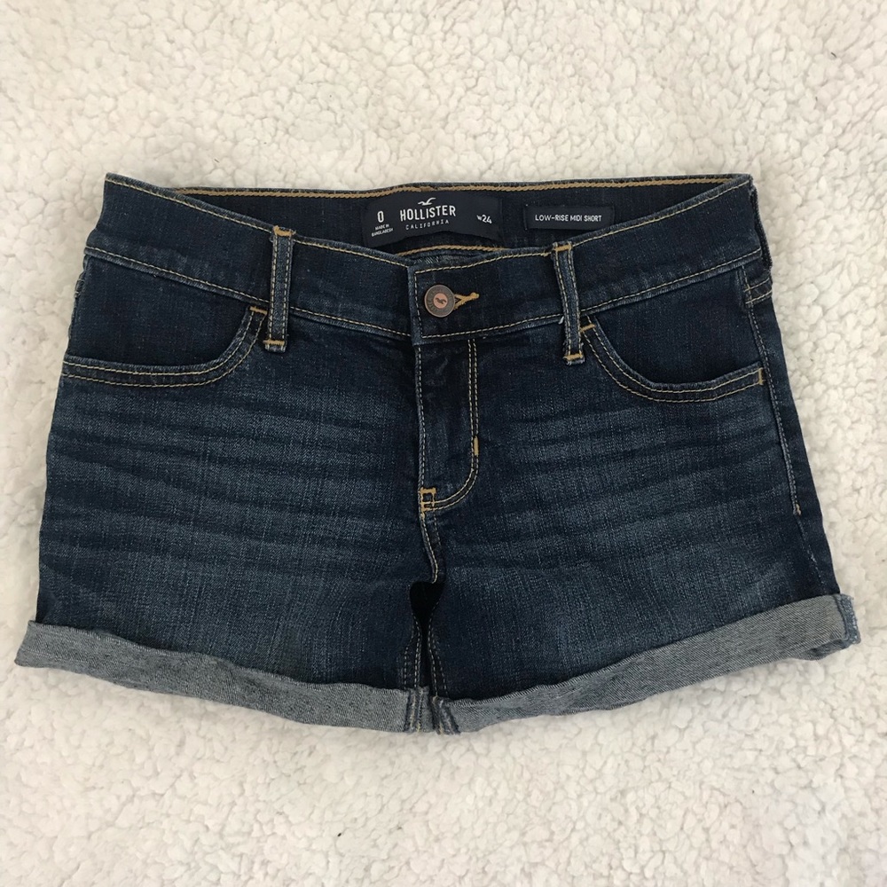 Hollister low rise cuffed midi short